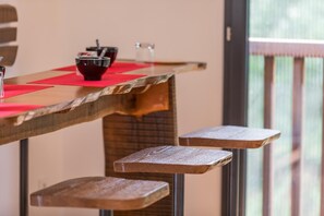 Dining - Côté Lac - Leon - Gîte (LEON)