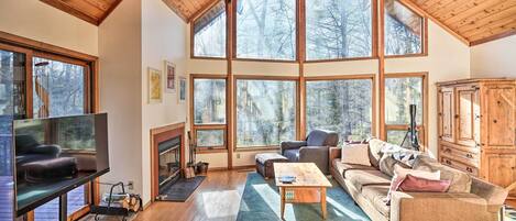 House (3 Bedrooms) | Front of property