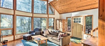 Berkshires Cabin 2 Mi to Appalachian Trail!