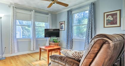 7 Mi to Downtown Providence: Quiet Apt in Seekonk