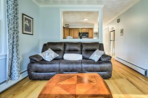 Apartment (1 Bedroom) | Interior
