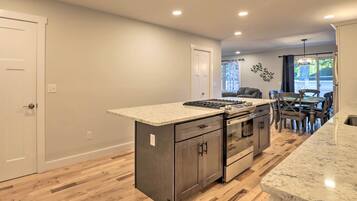 Casa (2 Bedrooms) | Interior