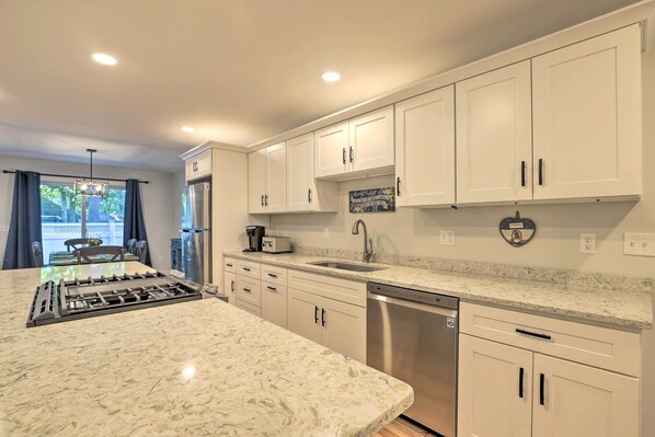 House (2 Bedrooms) | Interior