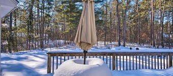 Charming Retreat ~ 1 Mi to Ossipee Lake Marina!