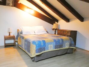 2 bedrooms, internet