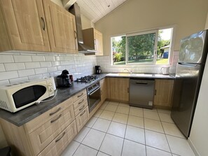 Mikrowelle, Geschirrspüler