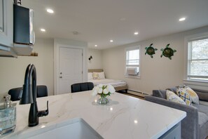 Lägenhet (0 Bedroom) | Eget kök | Mikrovågsugn, ugn, spishäll och pappersservetter