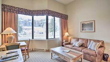 Apartment (0 Bedroom) | Front of property