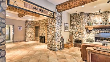 Apartment (0 Bedroom) | Interior