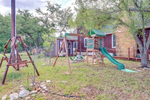 Interior - Pet-friendly Canyon Lake Cabin, 1 Mi to Water! (Canyon Lake)