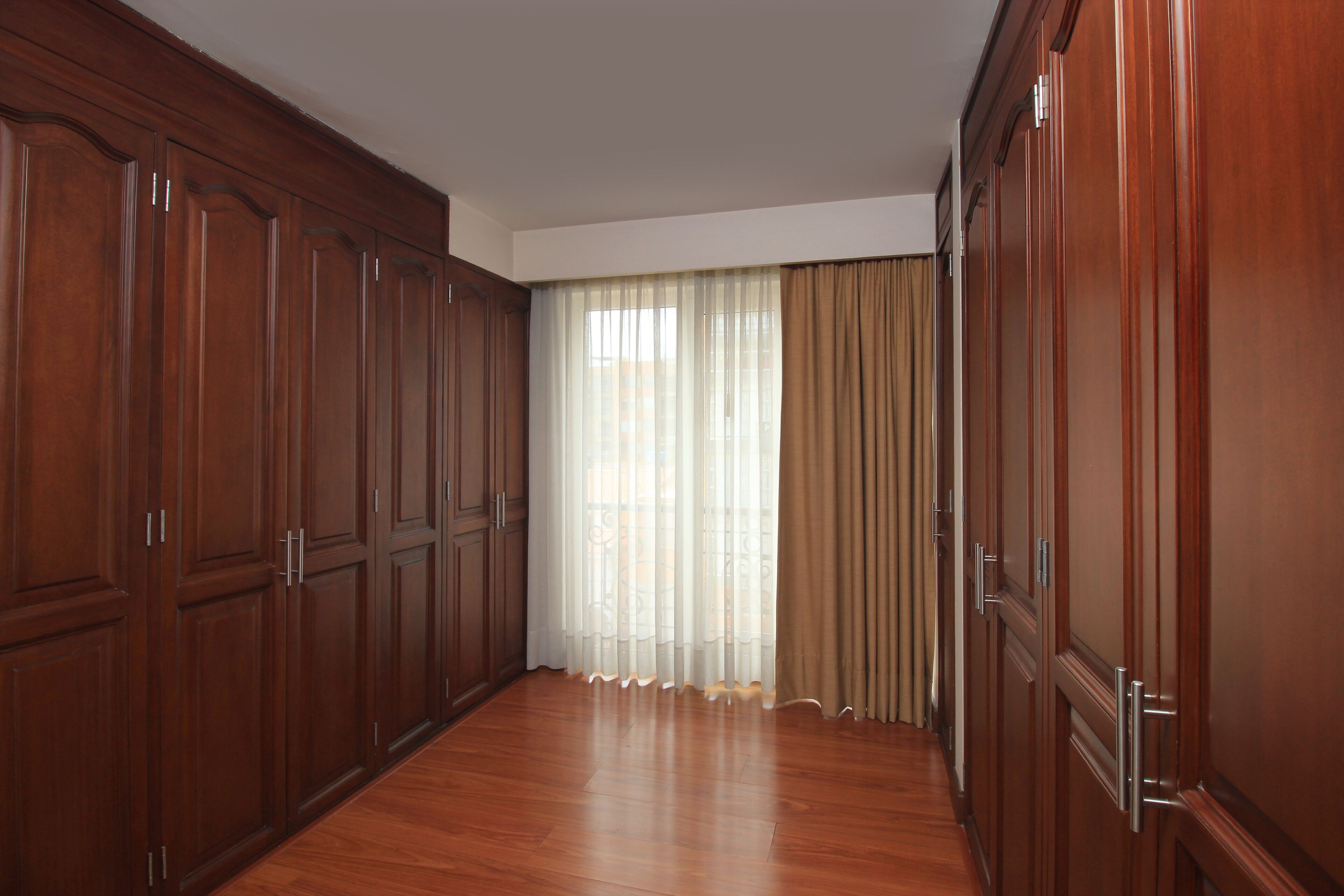 Foto - Windsor House Inn By Geh Suites