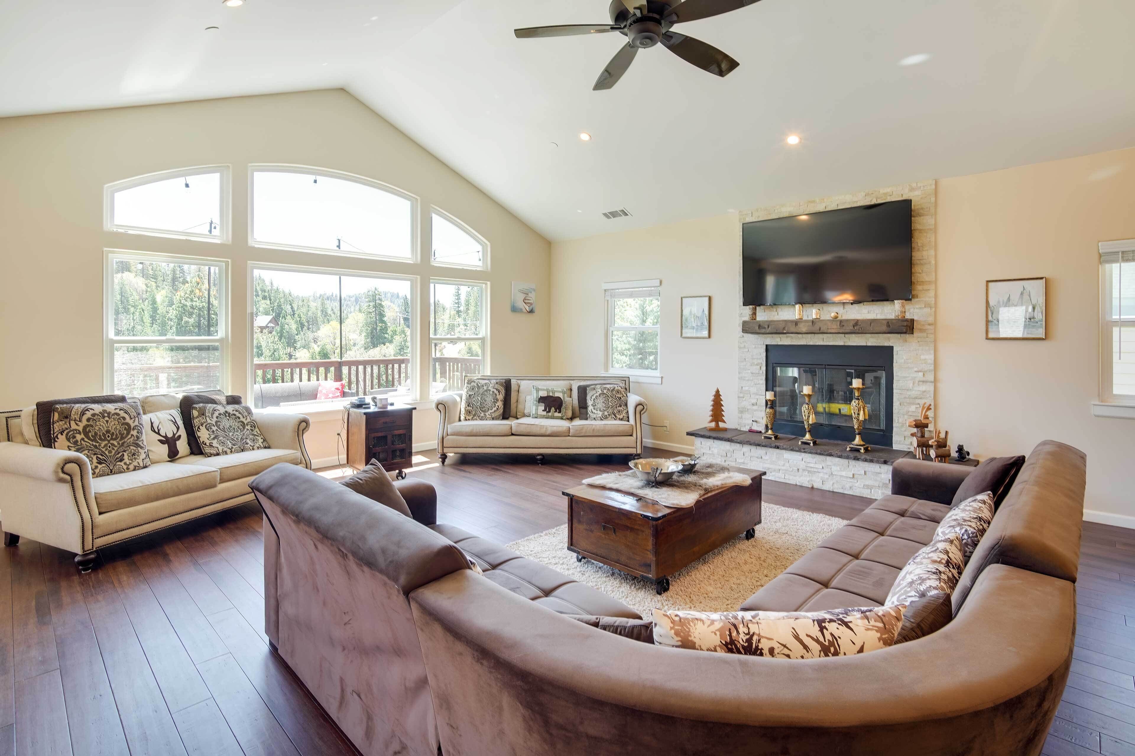 House (4 Bedrooms) | Interior