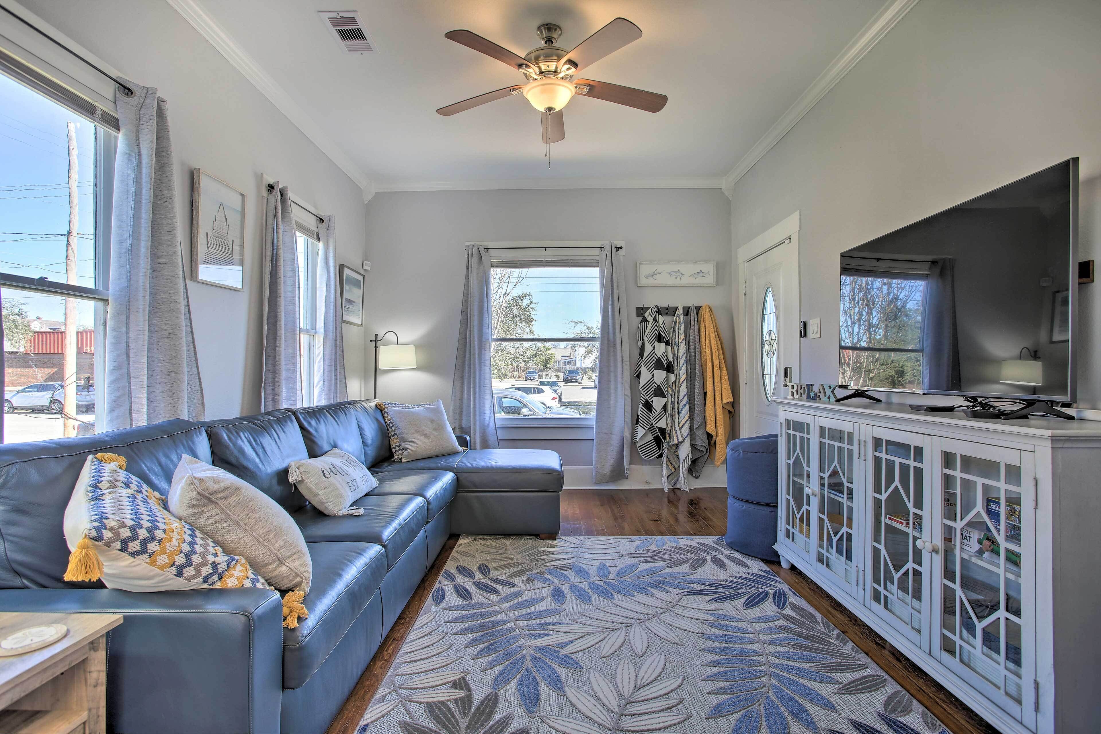House (2 Bedrooms) | Interior