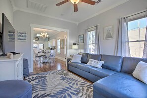 House (2 Bedrooms) | Interior