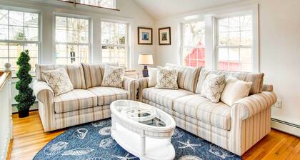 2 Mi to Beach: Walkable Coastal Gem in Hyannis!