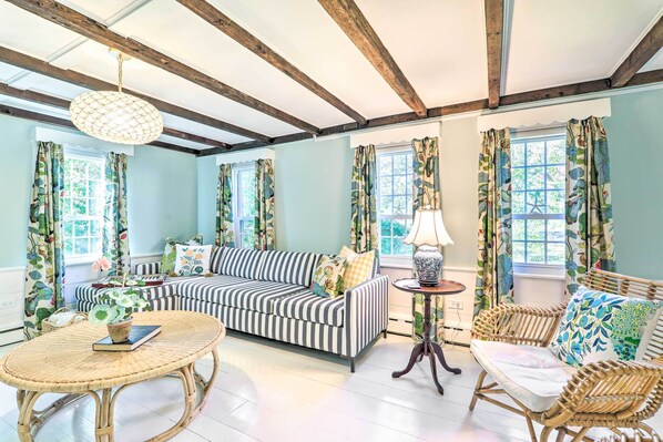 Cottage (2 Bedrooms) | Interior