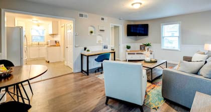 Cozy Ogden Cottage: 1 Mi to Downtown!