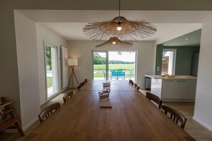 Dining - Villa Cassora - Herm (HERM)