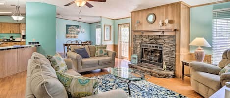 House (3 Bedrooms) | Interior