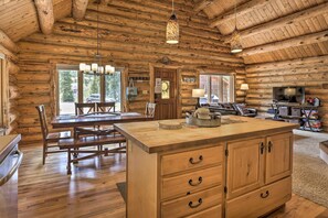 Nhà (2 Bedrooms) | Nội thất