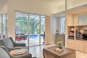 Interior - Private Pool & Hot Tub: Port St Lucie Escape (Port Saint Lucie)