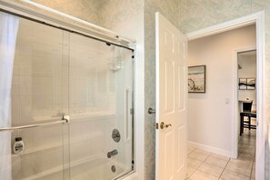 Interior - Private Pool & Hot Tub: Port St Lucie Escape (Port Saint Lucie)