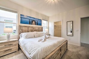 Interior - Private Pool & Resort Perks: Home in Davenport (Davenport)