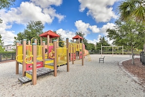 Interior - Private Pool & Resort Perks: Home in Davenport (Davenport)