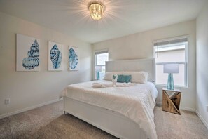 House (6 Bedrooms) | Interior