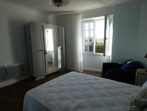 4 bedrooms, Internet