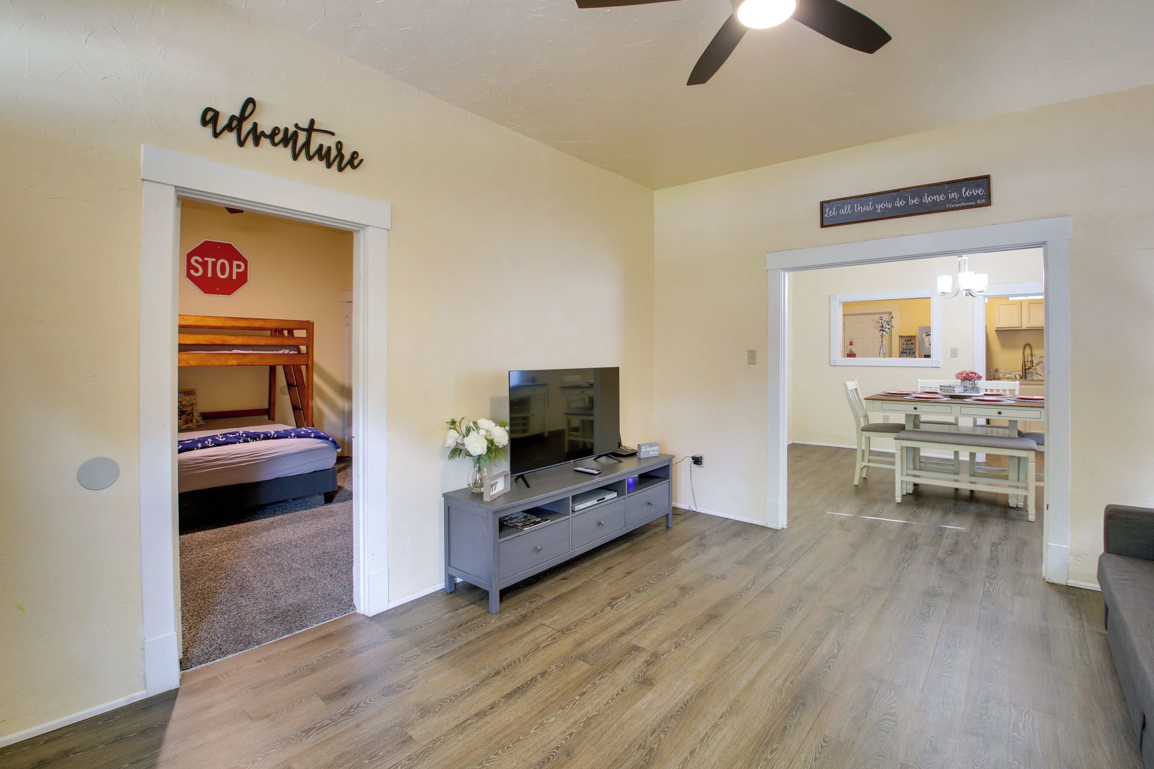 Hus (2 Bedrooms) | Interiör