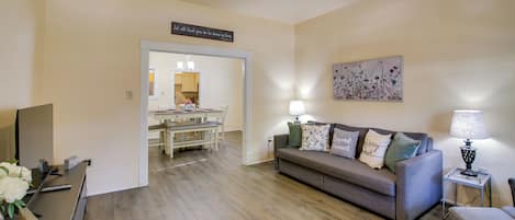 Rumah (2 Bedrooms) | Interior