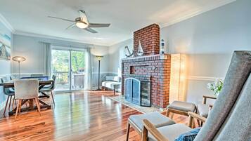 House (5 Bedrooms) | Interior