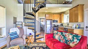 Cottage (2 Bedrooms) | Interior