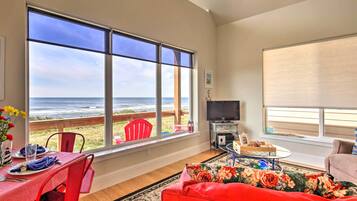 Cottage (2 Bedrooms) | Interior