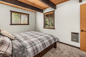 House (2 Bedrooms) | Interior - 1 Mi to Slopes: Big Bear Ski Haven w/ Hot Tub (Big Bear Lake)