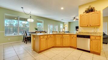 House (Multiple Bedrooms) | Interior