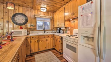 Rumah (2 Bedrooms) | Interior