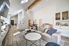 House (3 Bedrooms) | Interior - Half-mi to Big Bear Lake: Modern Home w/ Deck (Big Bear Lake)