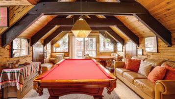 Rumah (3 Bedrooms) | Bagian depan properti