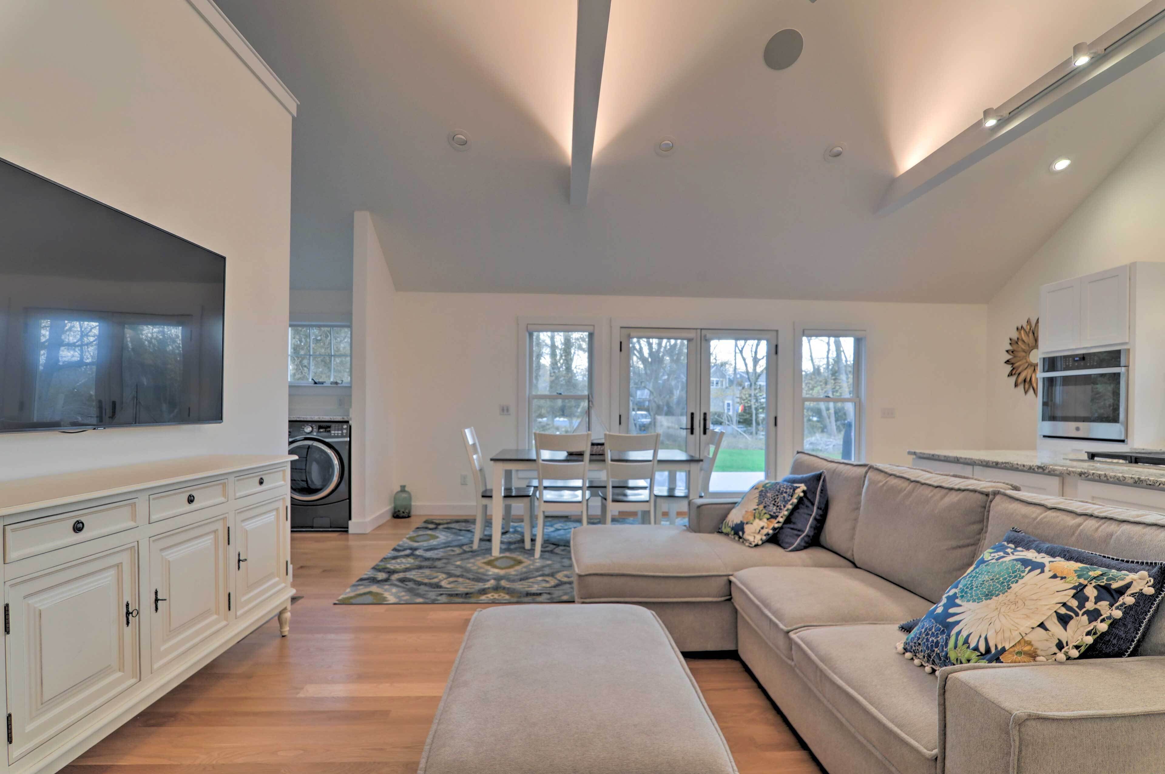 Cottage (2 Bedrooms) | Interior