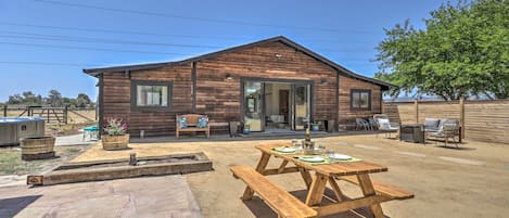 House (2 Bedrooms) | Front of property
