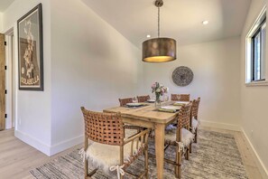 House (2 Bedrooms) | Interior - Stunning Wine Country Gem With Hot Tub + Patio! (Sonoma)