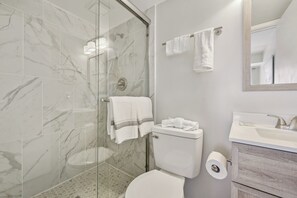 Apartment (2 Bedrooms) | Interior - Beachfront Bliss! Condo in North Myrtle Beach (North Myrtle Beach)