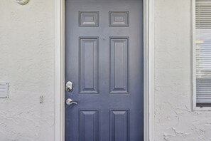 Interior - North Myrtle Beach Condo With Balcony & Views! (North Myrtle Beach)