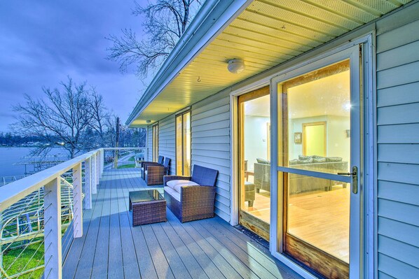 House (5 Bedrooms) | Front of property