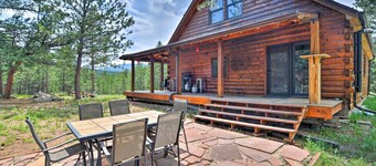 The Pinecone Palace w/ Hiking Trail Access!