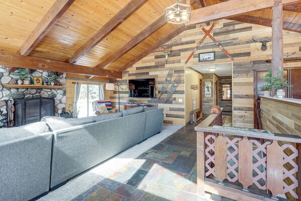 House (4 Bedrooms) | Interior - 1 Mi to Slopes: Big Bear Lake 'alpen Haus' w/ Spa (Big Bear Lake)