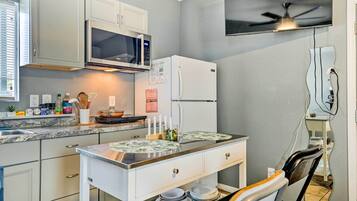 Apartment (0 Bedroom) | Innenbereich