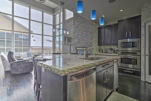 Interior - Luxe Brian Head Escape w/ Hot Tub & Mtn Views (Brian Head)